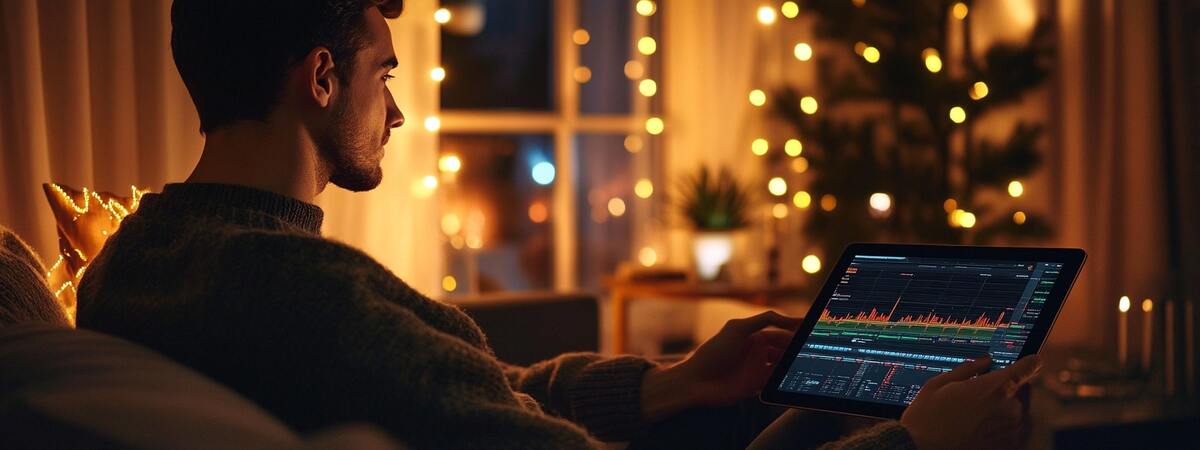 Sensor Exorex Xr Trader Analyzing Charts at Night (3) Sensor Exorex Xr Trader Analyzing Charts at Night (3)
